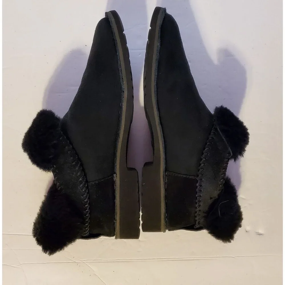 UGG McKay Black Suede Sheepskin Ankle Boots Wm Sz 7.5 Cozy Minimalist Cabincore